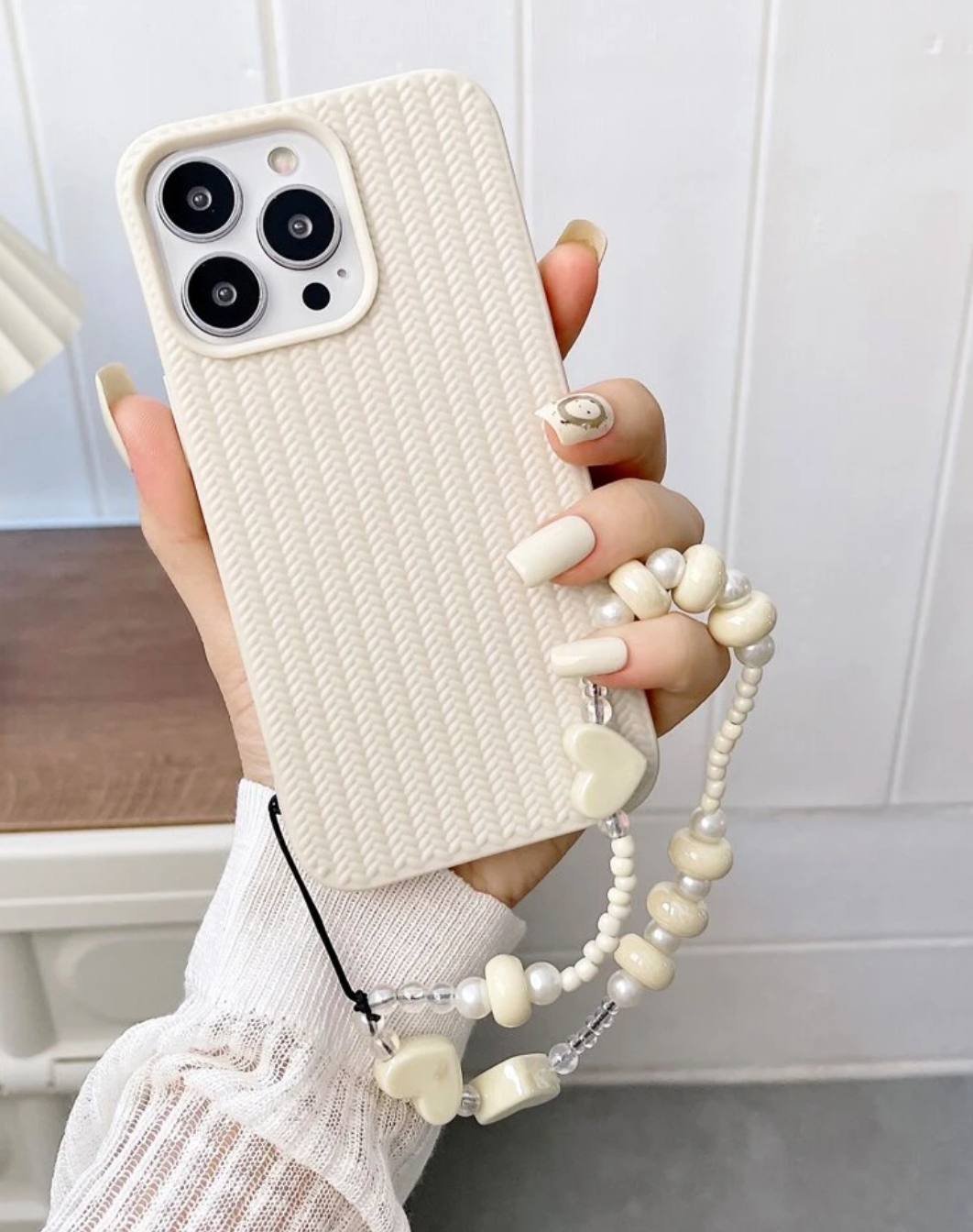 Cream Hearts Lanyard Case